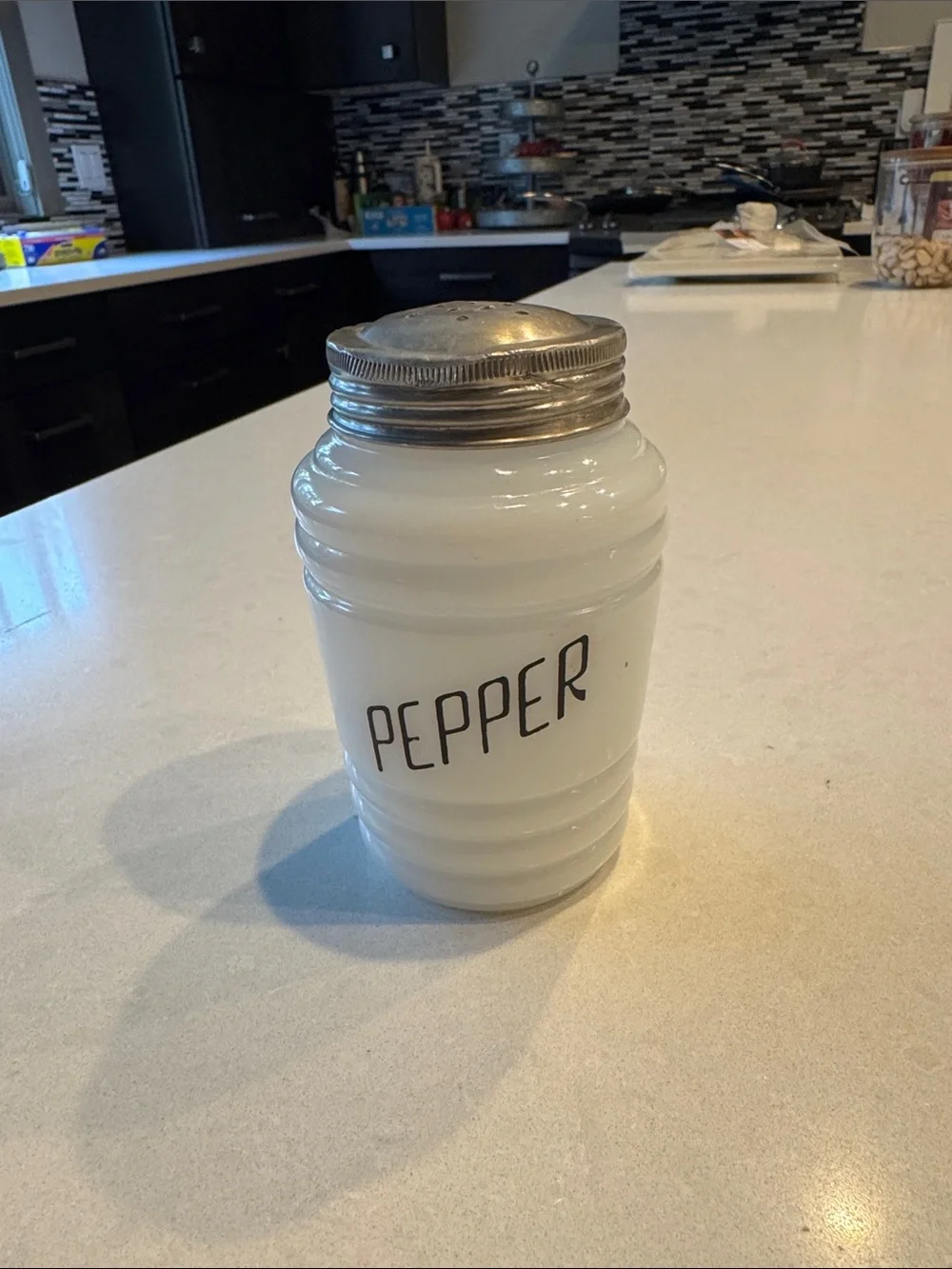 Pepper shaker beehive 1930-1940 White Glass Pepper Shaker with Silver Lid